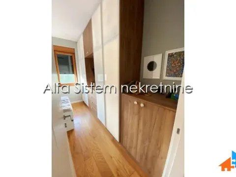 Rent, two bedroom apartment, 41m², Savski Venac, Beograd - image 14
