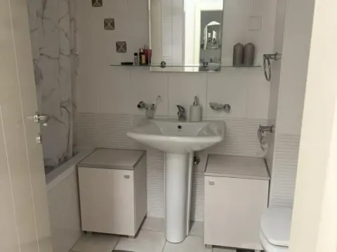 Izdavanje, dvosoban stan, 38m², Grbavica, Novi Sad Sve Podlokacije - image 6