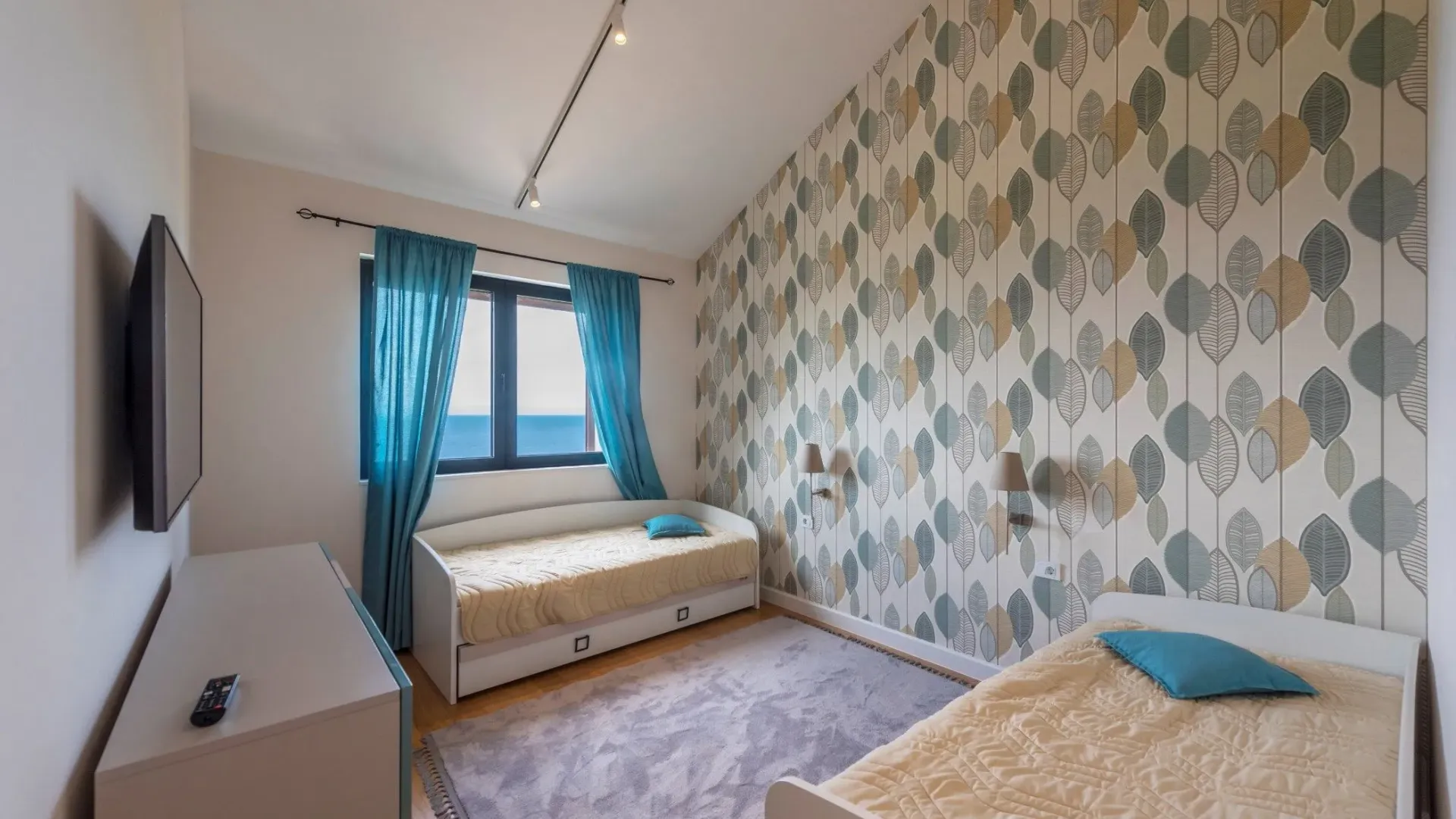 Sale, house, 256m², Reževići, Budva