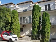 Izdavanje, kuća, 310m², Savski Venac, Beograd - image 10