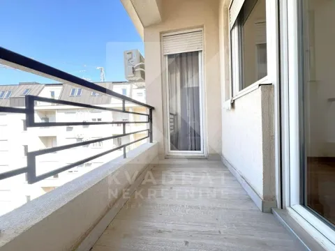 Rent, two bedroom apartment, 64m², Ljubović, Podgorica - image 11