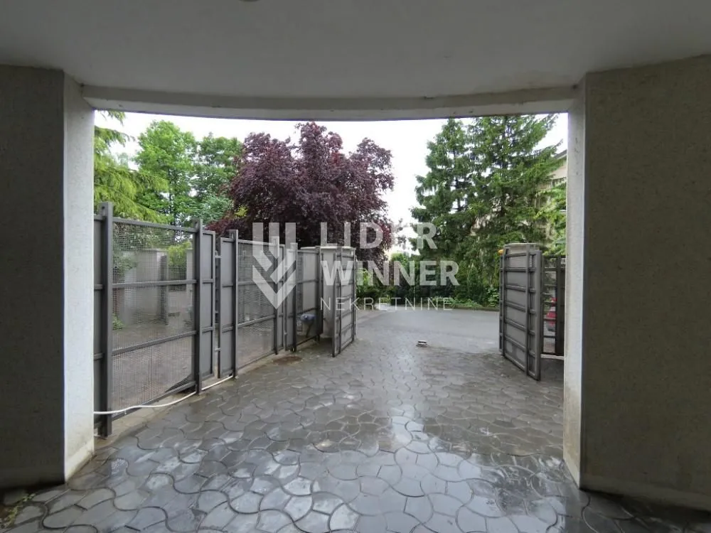 Izdavanje, kuća, 459m², Savski Venac, Beograd