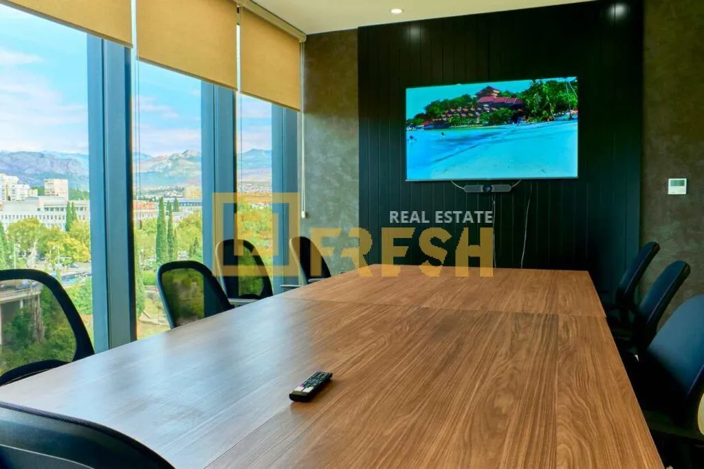 Rent, office space, 250m², Preko Morače, Podgorica
