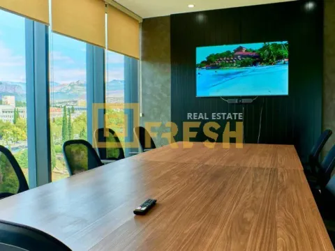 Izdavanje, poslovni prostor, 250m², Preko Morače, Podgorica - image 2