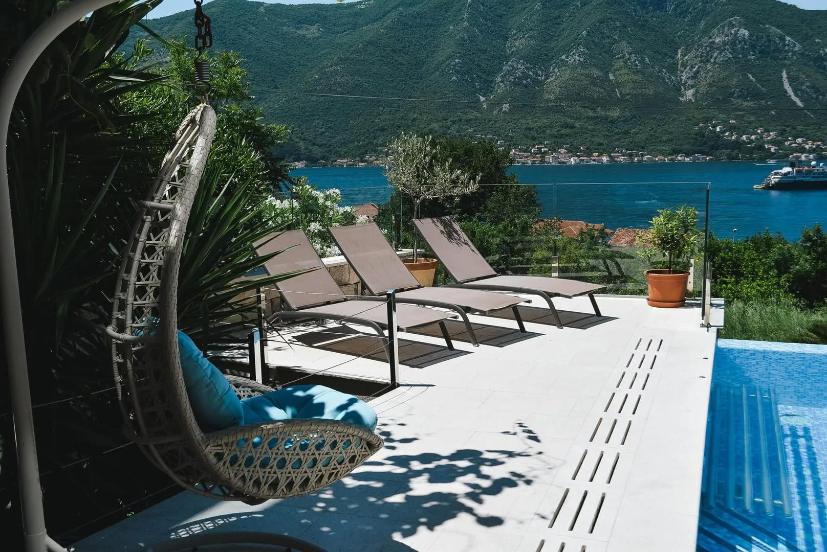 Sale, house, 267m², Dobrota, Kotor