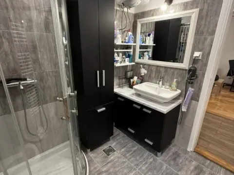 Izdavanje, kuća, 120m², Petrovaradin, Novi Sad - image 6