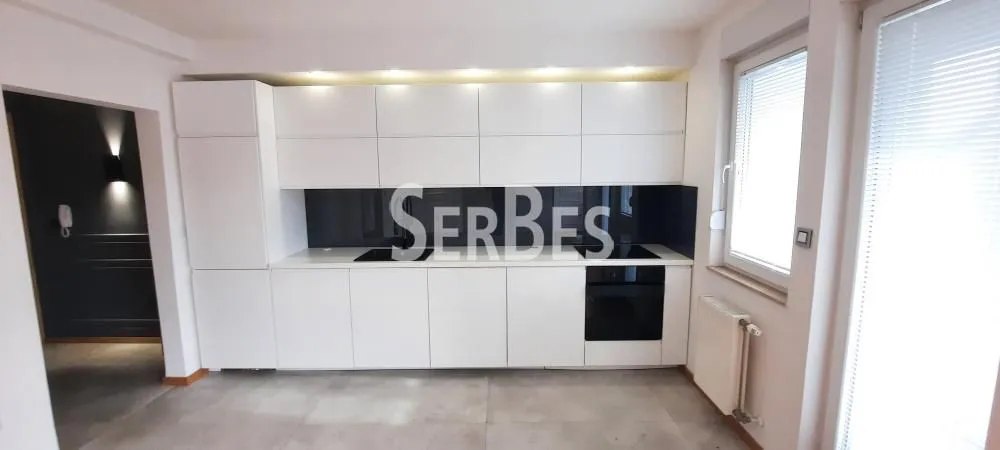 Rent, office space, 146m², Salajka, Novi Sad Sve Podlokacije