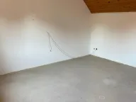 Prodaja, kuća, 94m², Deč, Pećinci - image 11