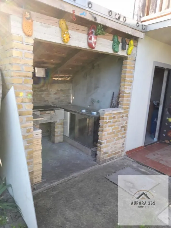 Prodaja, kuća, 90m², Futog, Novi Sad Sve Podlokacije