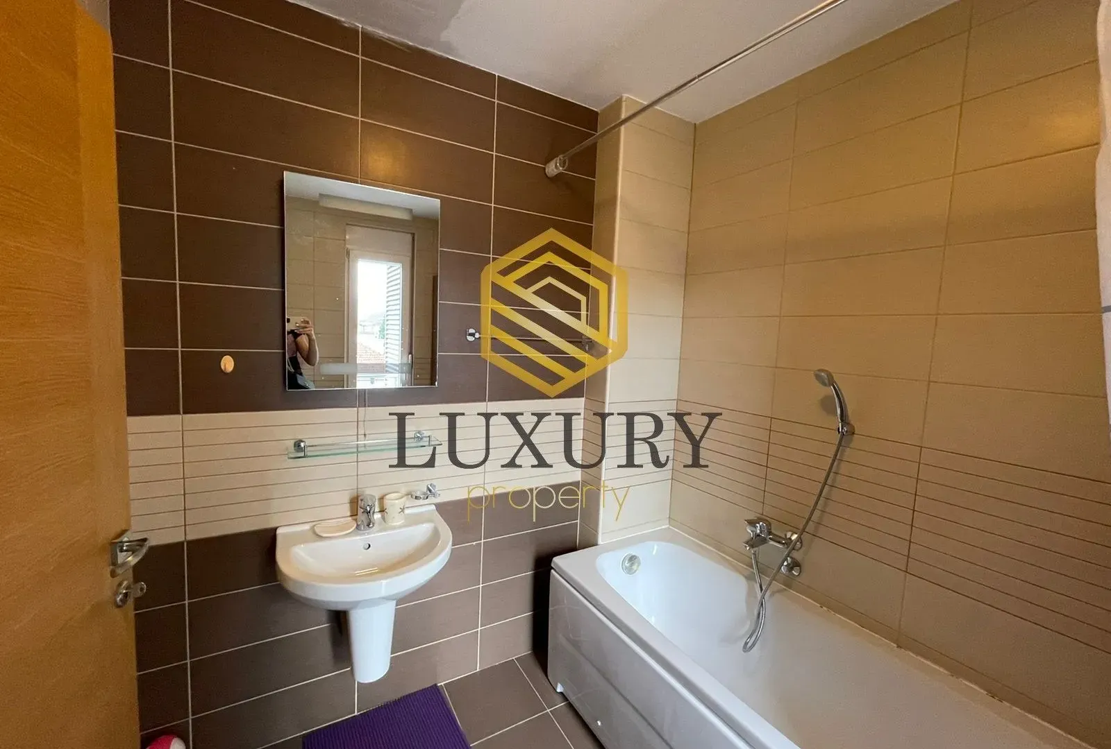 Rent, three bedroom apartment, 90m², Zagorič, Podgorica