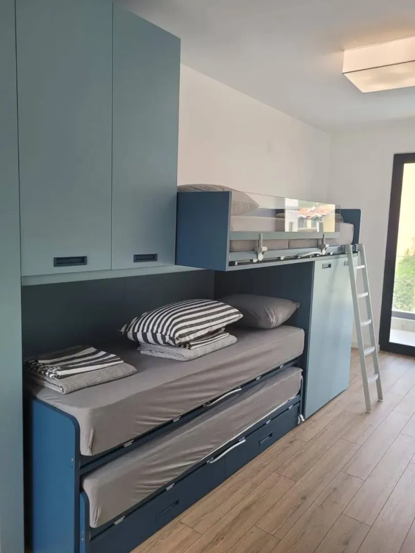 Rent, house, 170m², Lastva Grbaljska, Kotor