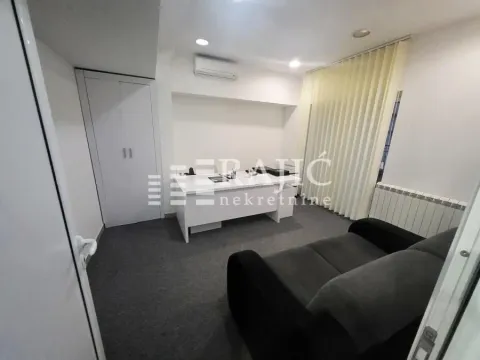 Rent, office space, 182m², Savski Venac, Beograd - image 4