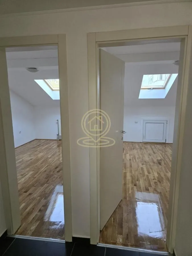 Prodaja, četvorosoban stan, 96m², Bulevar Evrope, Novi Sad Sve Podlokacije