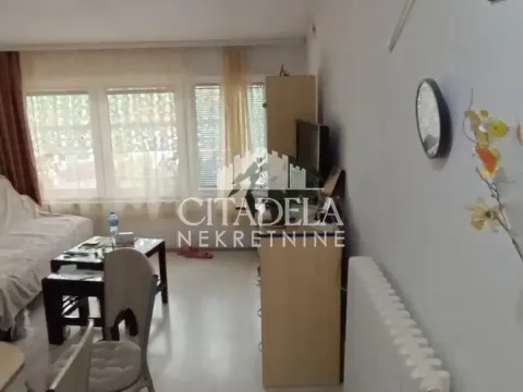 Prodaja, stan, 25m², Resnik, Beograd - image 2