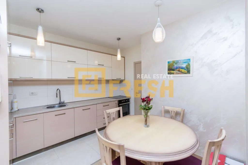 Sale, two bedroom apartment, 72m², City Kvart, Podgorica