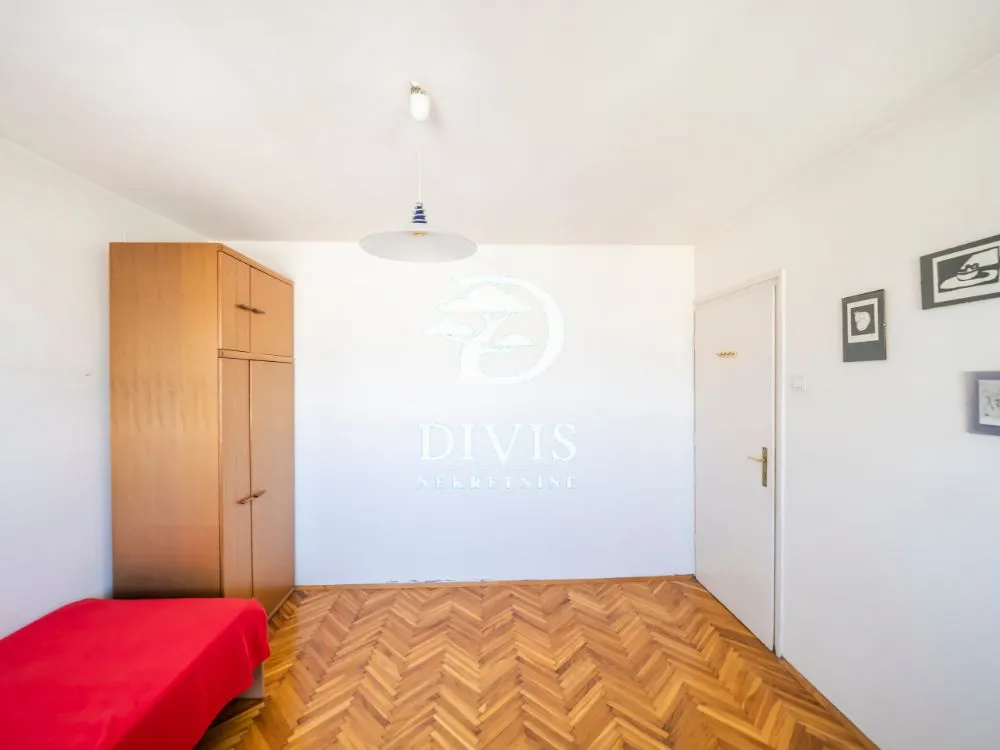 Sale, four bedroom apartment, 85m², Cvetni Trg, Vračar Sve Podlokacije