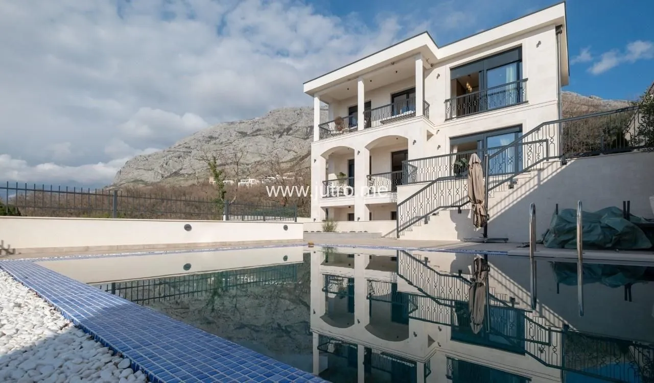 Prodaja, kuća, 217m², Rijeka Reževići, Budva