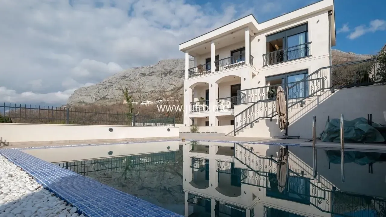 Prodaja, kuća, 217m², Rijeka Reževići, Budva