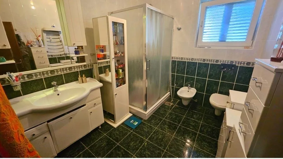 Prodaja, kuća, 296m², Herceg Novi, Crna Gora