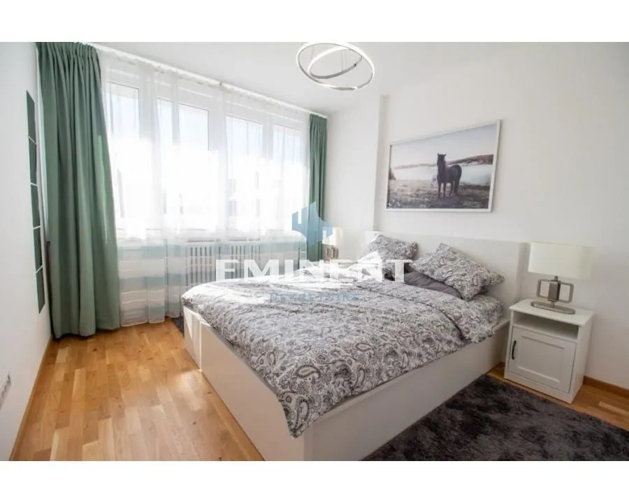 Rent, three bedroom apartment, 65m², Stari Grad, Beograd