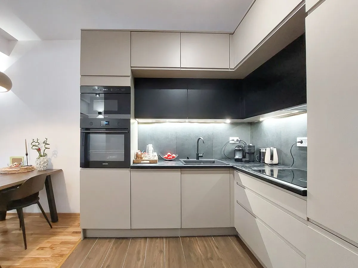 Sale, two bedroom apartment, 57m², Vračar Sve Podlokacije, Beograd