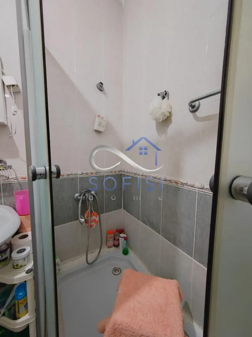 Prodaja, dvosoban stan, 73m², Socijalno, Novi Sad Sve Podlokacije