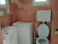 Izdavanje, dvosoban stan, 70m², Boreti, Budva - image 3