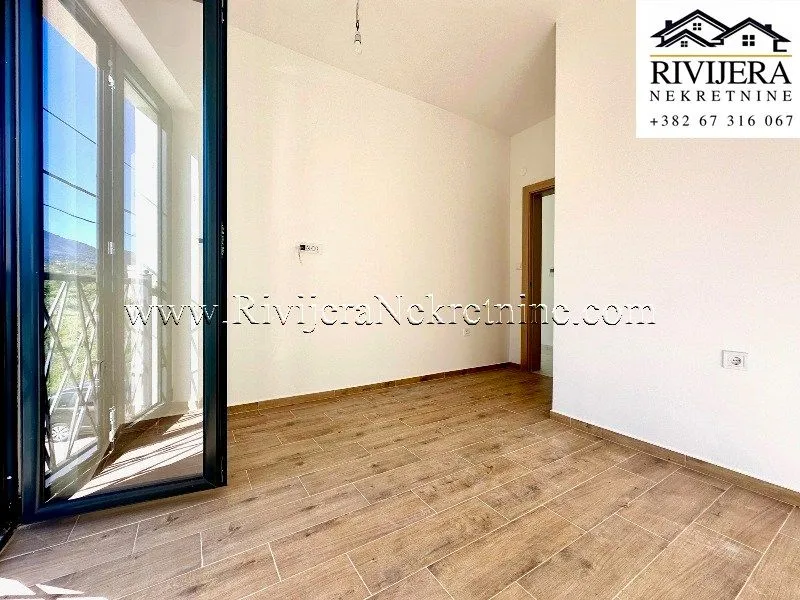 Prodaja, jednosoban stan, 49m², Tivat, Crna Gora