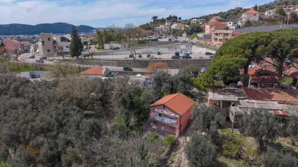 Sale, house, 560m², Stari Bar, Bar