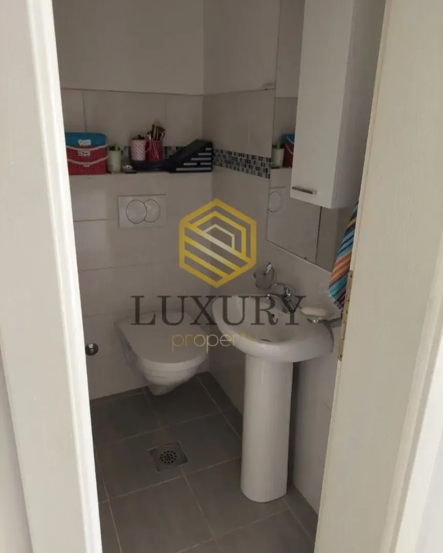 Rent, house, 120m², Tološi, Podgorica