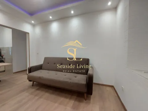 Izdavanje, jednosoban stan, 40m², Centar, Kotor - image 2