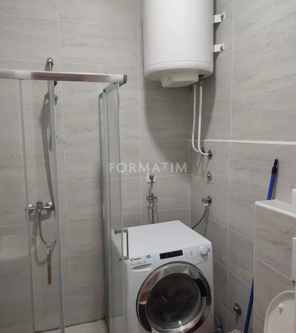 Izdavanje, stan, 28m², Savski Trg, Beograd
