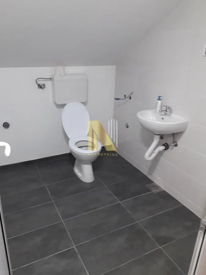 Rent, office space, 89m², Adamovićevo Naselje, Novi Sad Sve Podlokacije