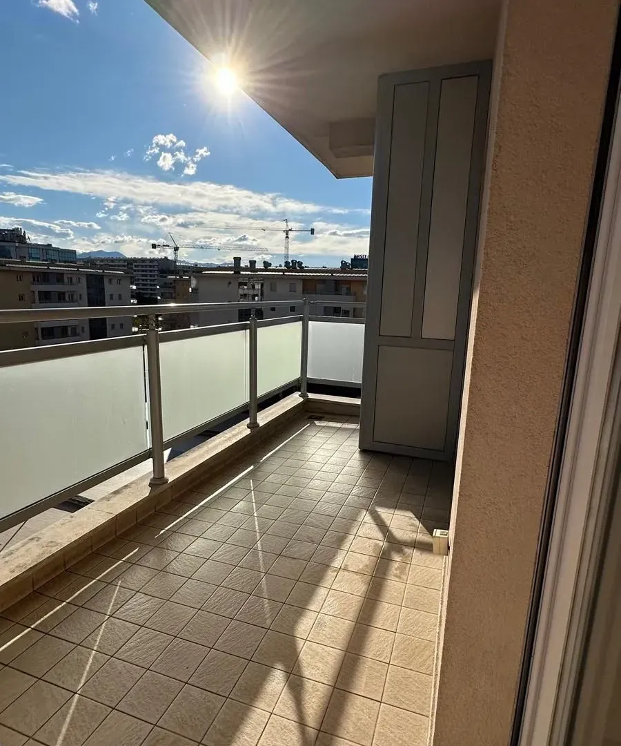 Prodaja, jednosoban stan, 45m², City Kvart, Podgorica