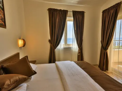 Sale, house, 185m², Reževići, Budva - image 1