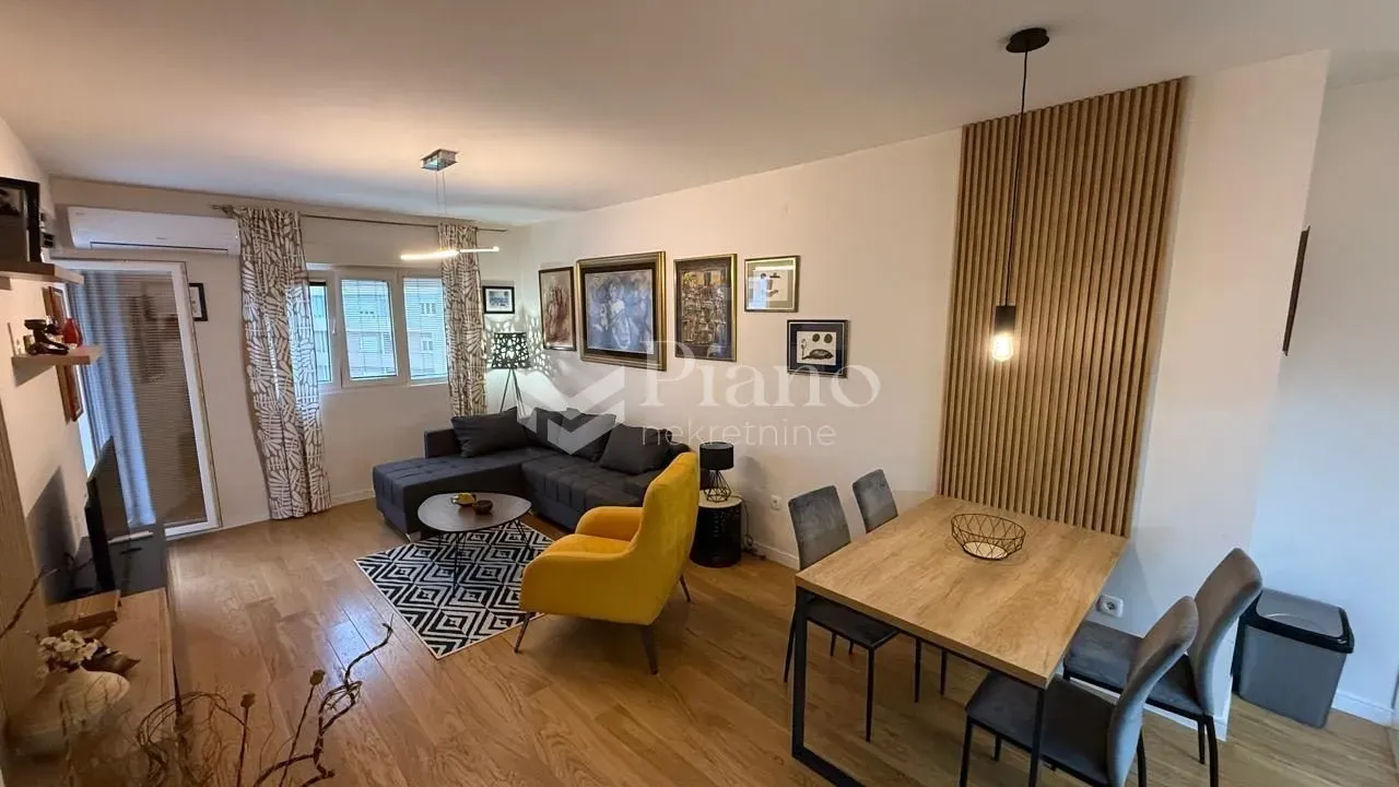 Izdavanje, jednosoban stan, 53m², Central Point, Podgorica