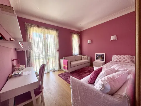 Izdavanje, trosoban stan, 223m², Porto Montenegro, Tivat - image 8