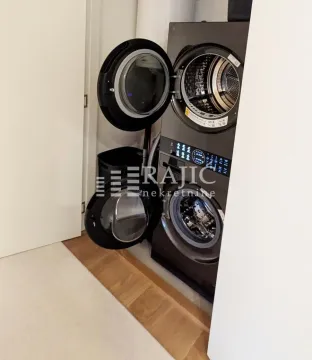Rent, three bedroom apartment, 73m², Savski Venac, Beograd - image 14