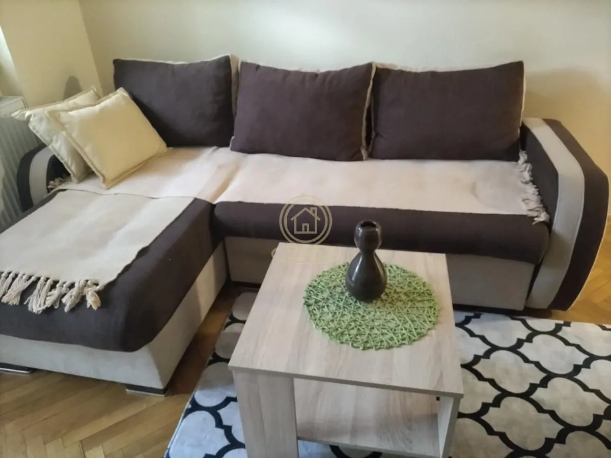 Izdavanje, jednosoban stan, 25m², Grbavica, Novi Sad Sve Podlokacije