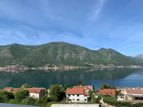 Prodaja, jednosoban stan, 41m², Dobrota, Kotor - image 2