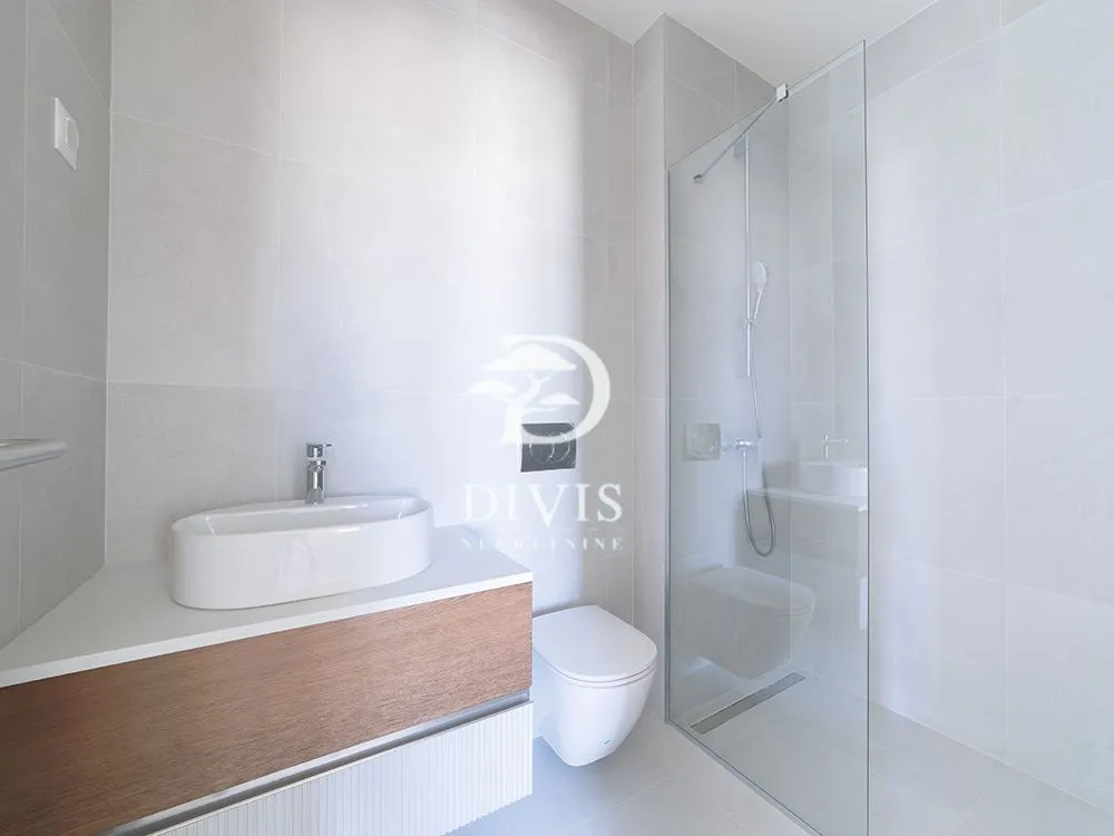 Prodaja, trosoban stan, 80m², Beograd Na Vodi, Beograd