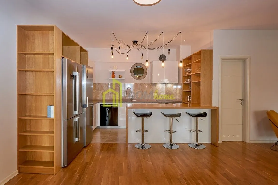 Rent, three bedroom apartment, 190m², Budva, Crna Gora