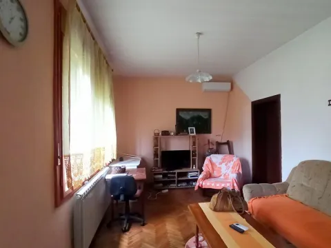 Prodaja, kuća, 242m², Klupci, Loznica - image 11