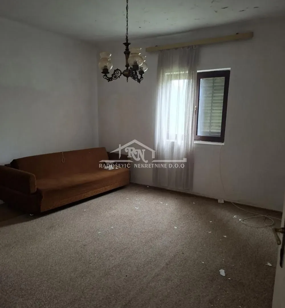 Sale, house, 76m², Čukarica, Beograd