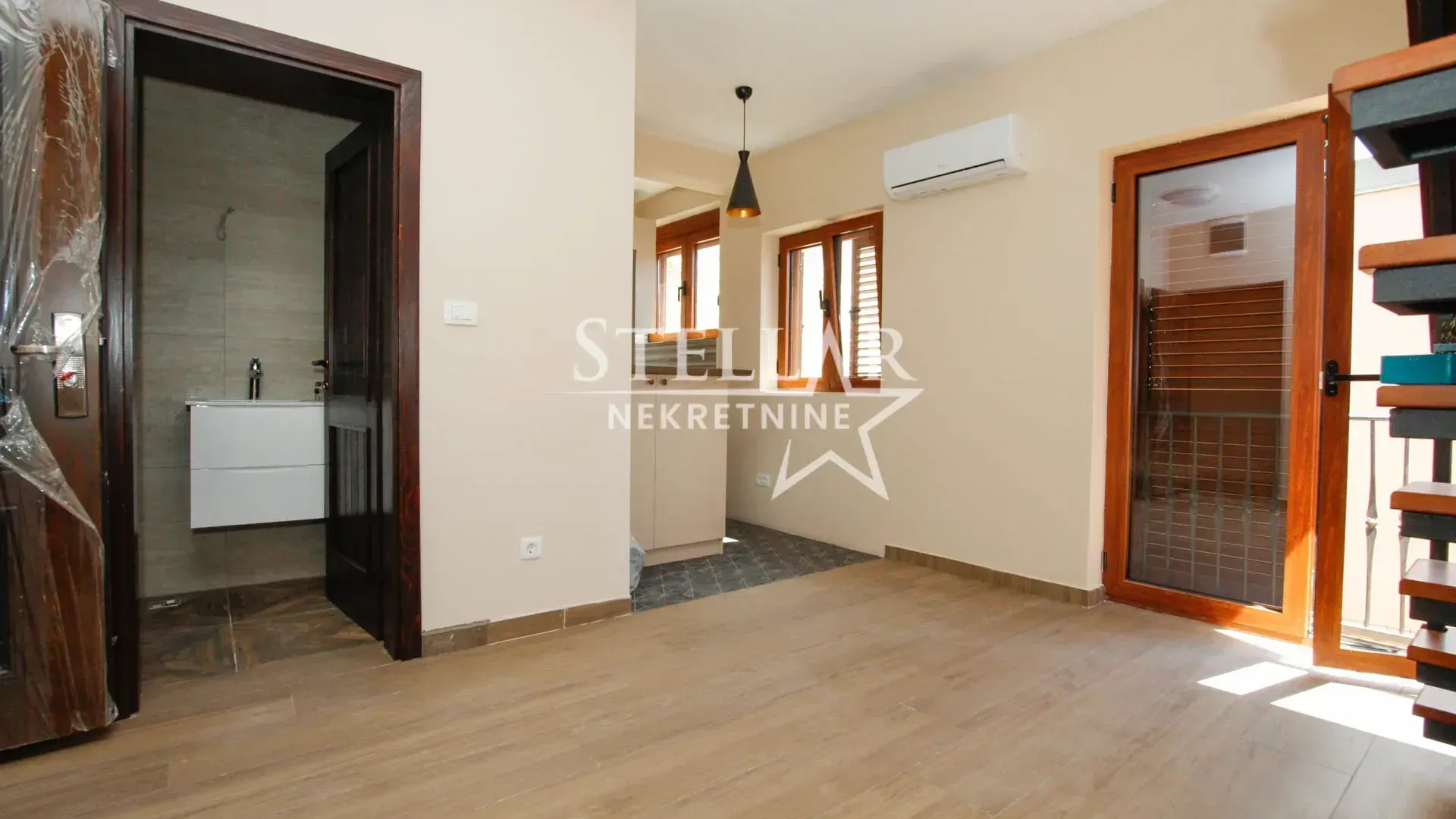 Rent, one bedroom apartment, 35m², Stara Varoš, Podgorica