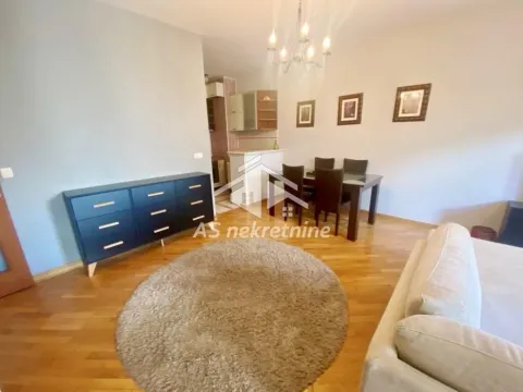 Izdavanje, dvosoban stan, 67m², Tašmajdan, Palilula Sve Podlokacije - image 4