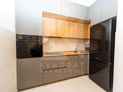 Izdavanje, dvosoban stan, 70m², Central Point, Podgorica - image 6