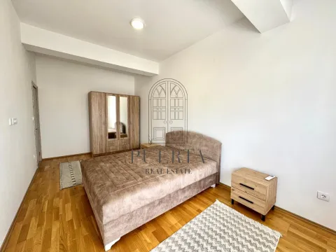 Rent, two bedroom apartment, 82m², Ljubović, Podgorica - image 11