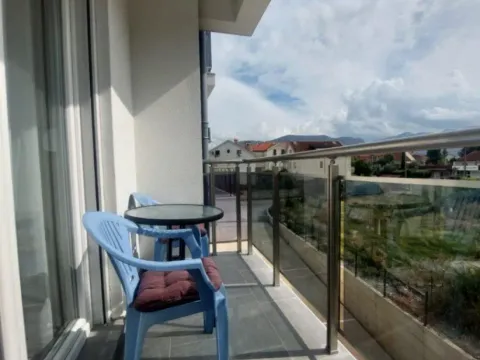 Izdavanje, dvosoban stan, 61m², Zagorič, Podgorica - image 11