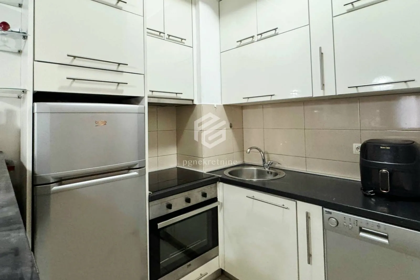 Rent, one bedroom apartment, 42m², Ljubović, Podgorica
